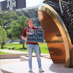 Meet your Posher, Jake